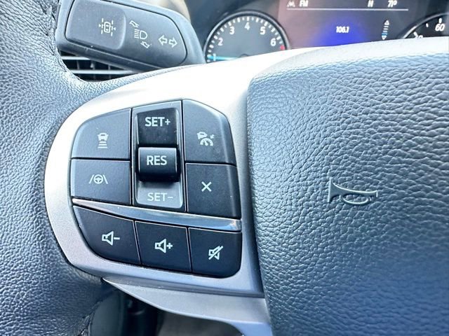 Used 2023 Ford Explorer XLT w/ Equipment Group 202A image 24