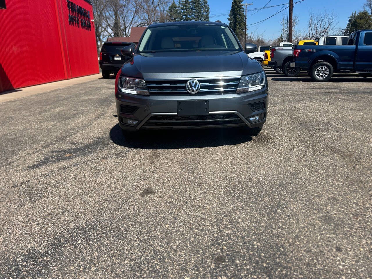 Used 2018 Volkswagen Tiguan SEL w/ 3rd Row Seat Package image 31