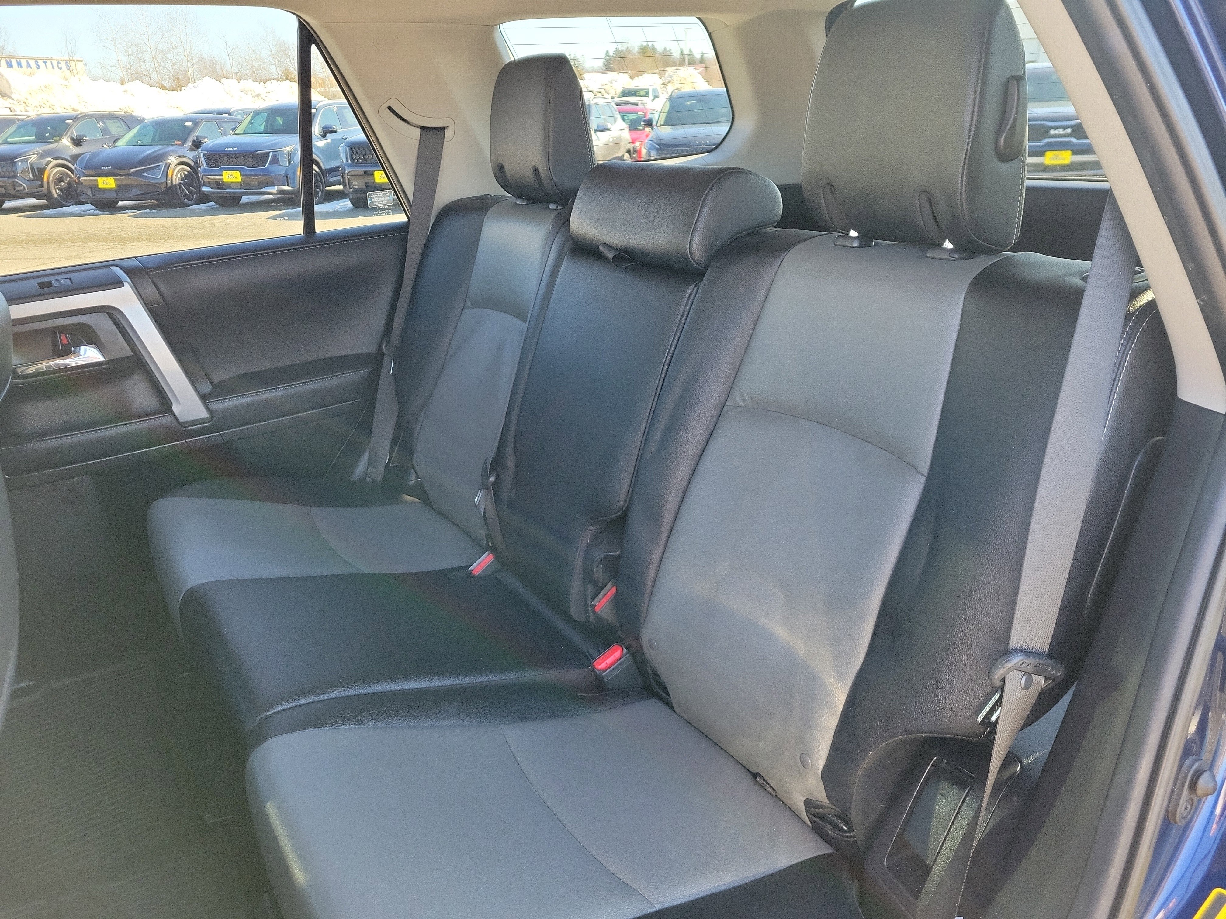 Used 2021 Toyota 4Runner SR5 Premium AWD/4WD image 16