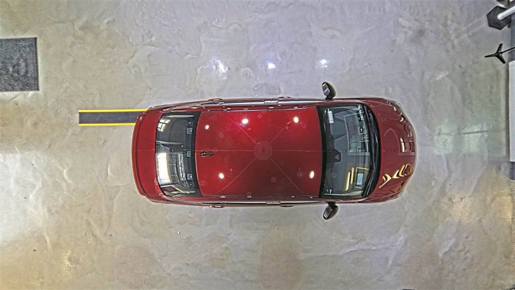 Used 2025 Nissan Versa SR w/ Trunk Package image 24