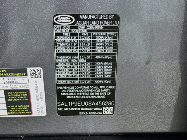 Used 2025 Land Rover Range Rover Sport SE AWD/4WD image 39