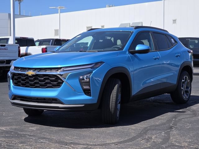 New 2026 Chevrolet Trax LT w/ Driver Confidence Package FWD image 17