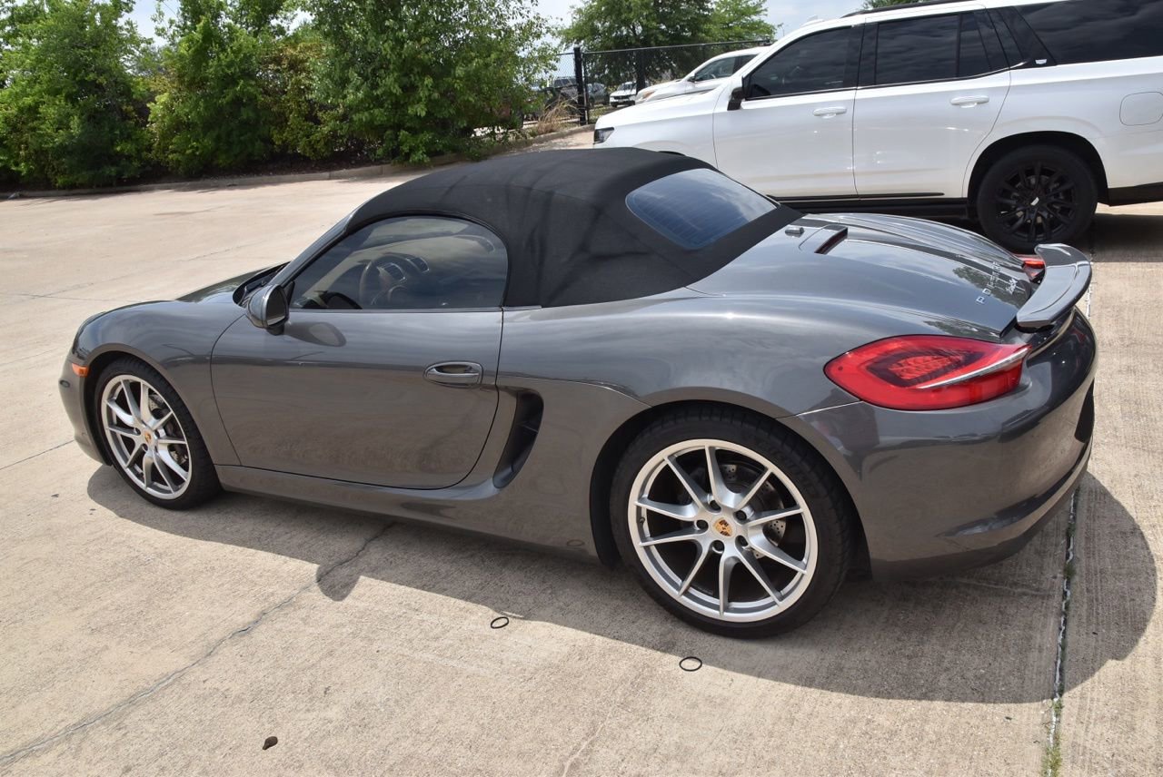 Used 2013 Porsche Boxster w/ Infotainment Pkg RWD image 8