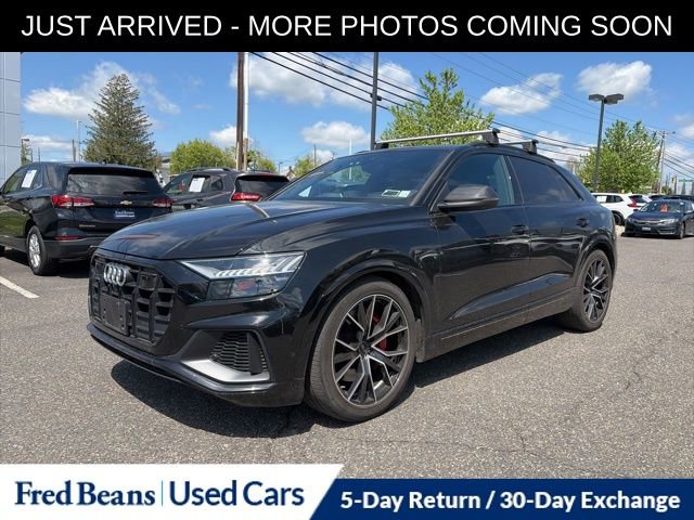 Used 2023 Audi SQ8 Prestige w/ Prestige Package AWD/4WD image 3