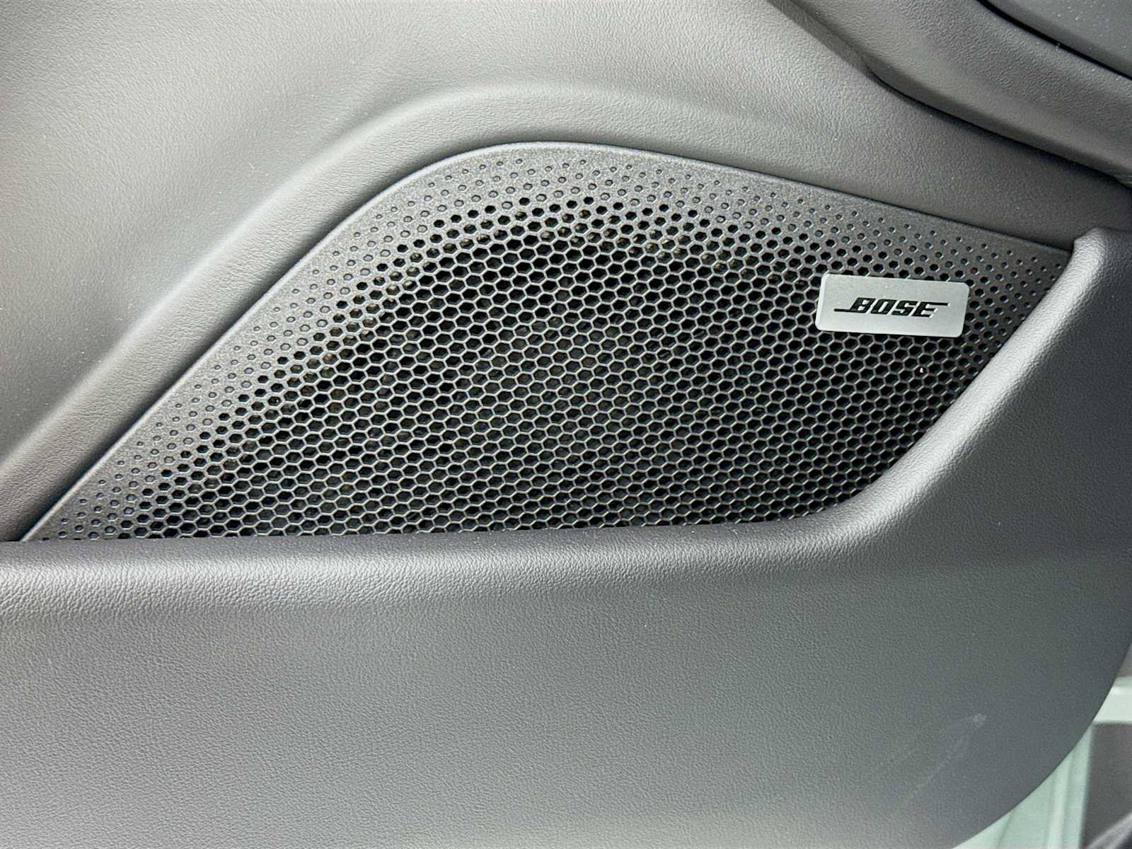 New 2025 Porsche Taycan 4 Cross Turismo image 12