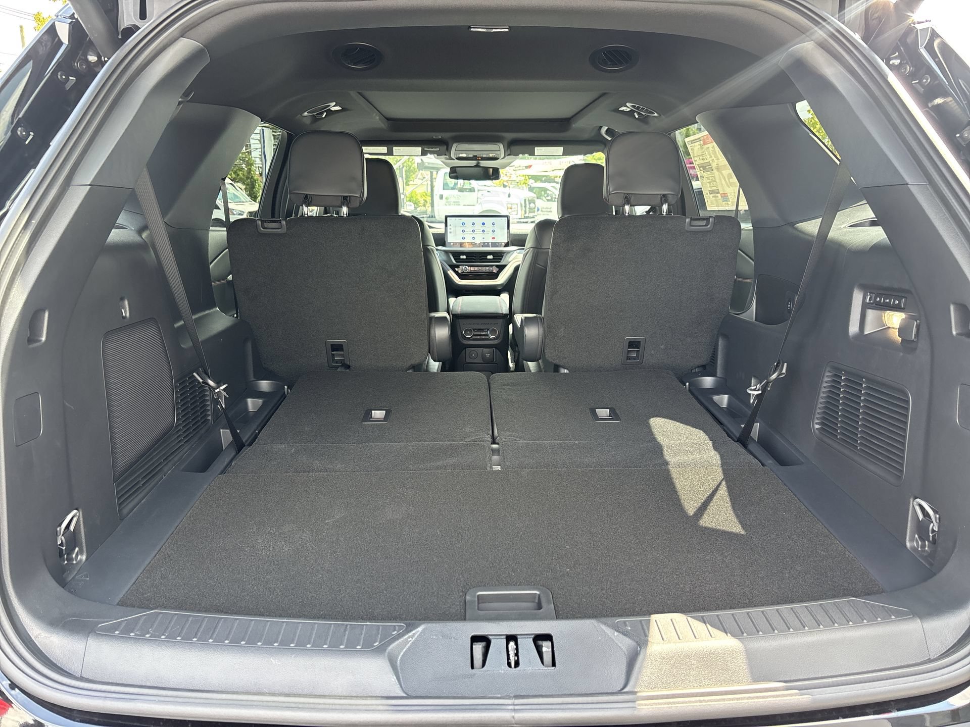 New 2026 Ford Explorer ST w/ Sun And Sound Package AWD/4WD image 30