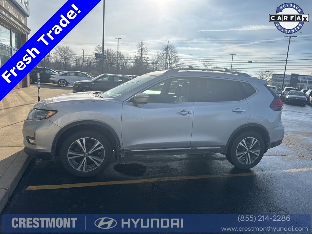 Used 2017 Nissan Rogue SL w/ SL Premium Package image 6