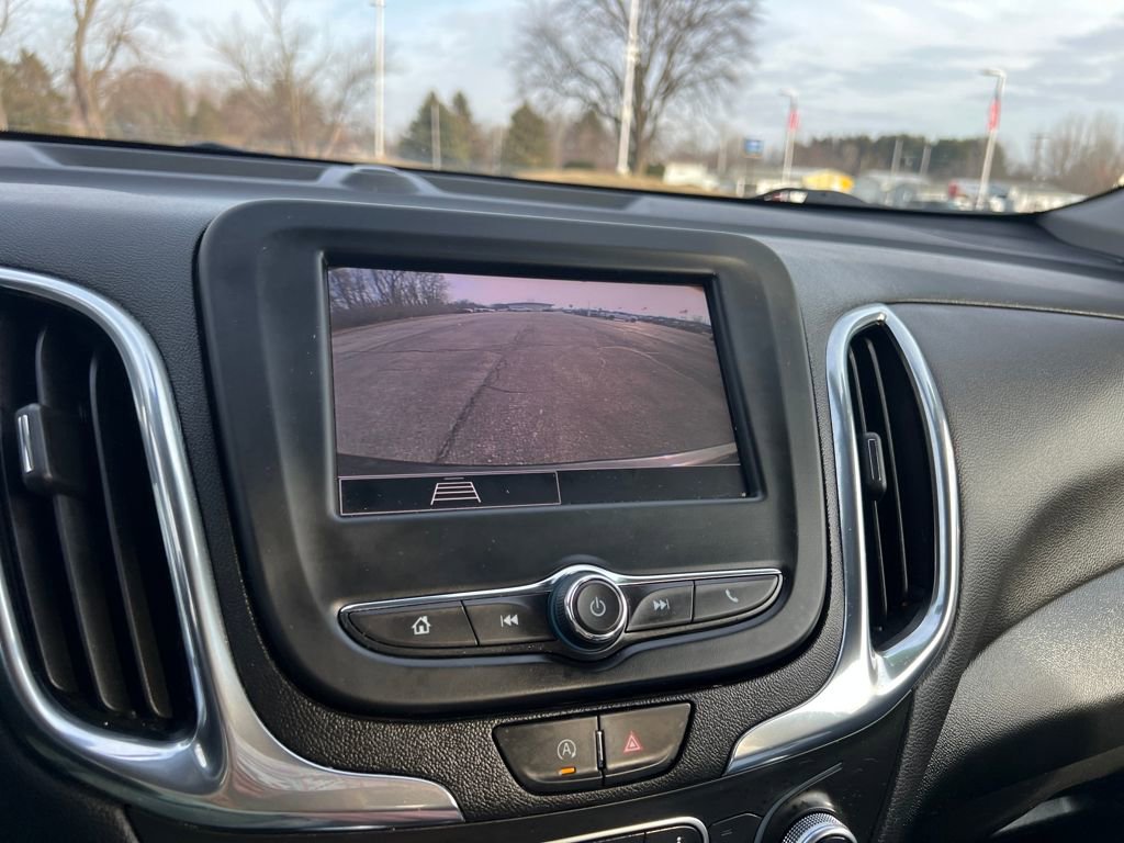 Used 2023 Chevrolet Equinox LT image 18