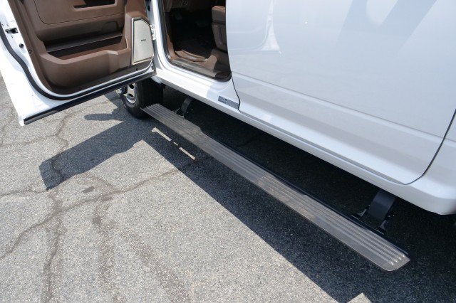 Used 2026 RAM 3500 Longhorn AWD/4WD image 22