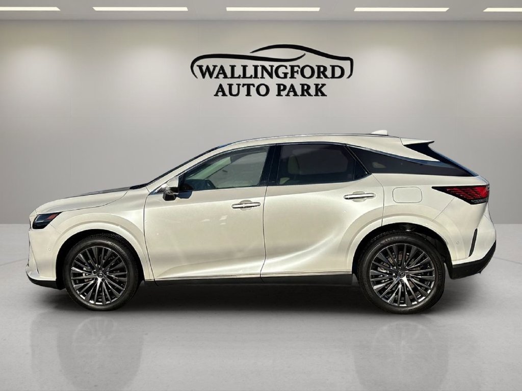 Used 2025 Lexus RX 450h AWD w/ Convenience Package image 4