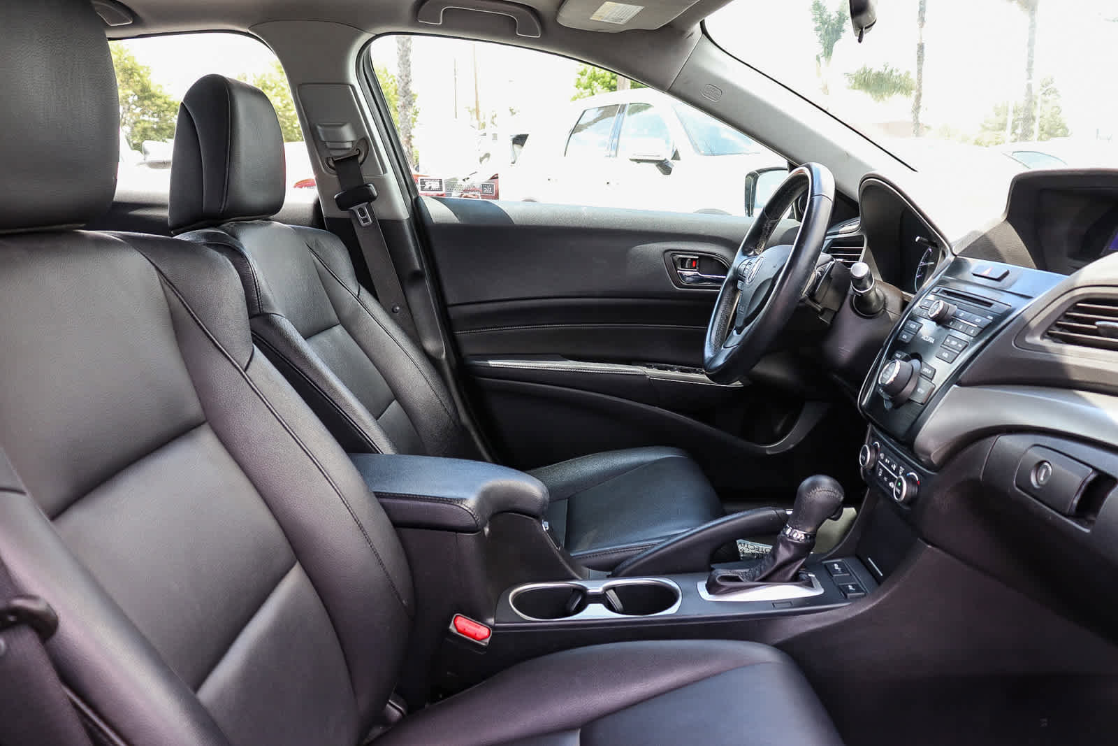 Used 2018 Acura ILX w/ Special Edition Package FWD image 24