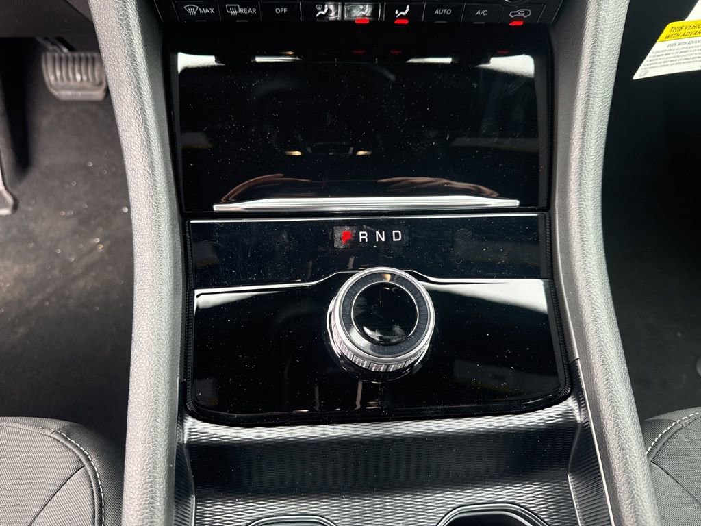 New 2026 Jeep Grand Cherokee Laredo image 14