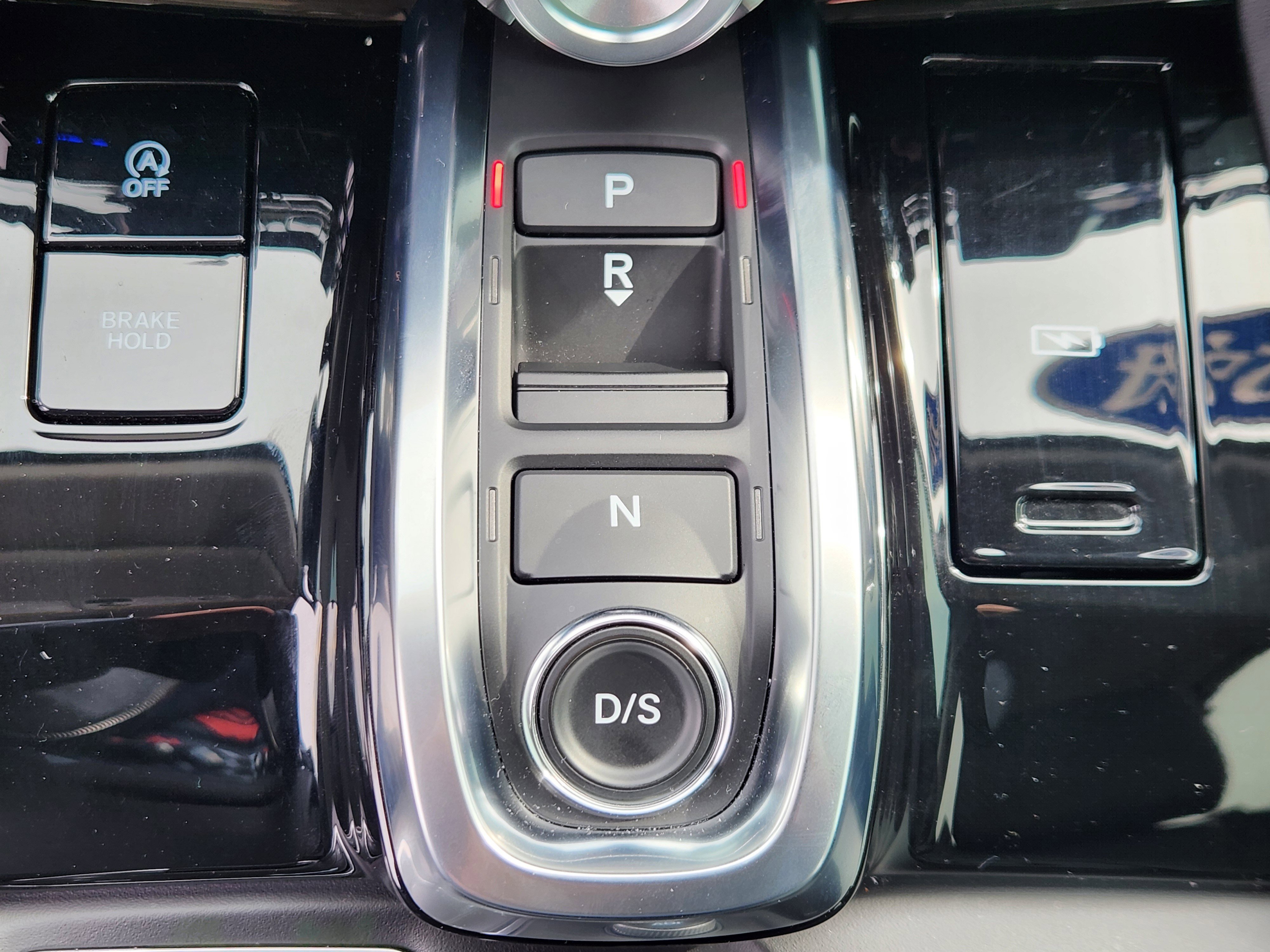 Used 2024 Acura MDX SH-AWD w/ Advance Package image 13