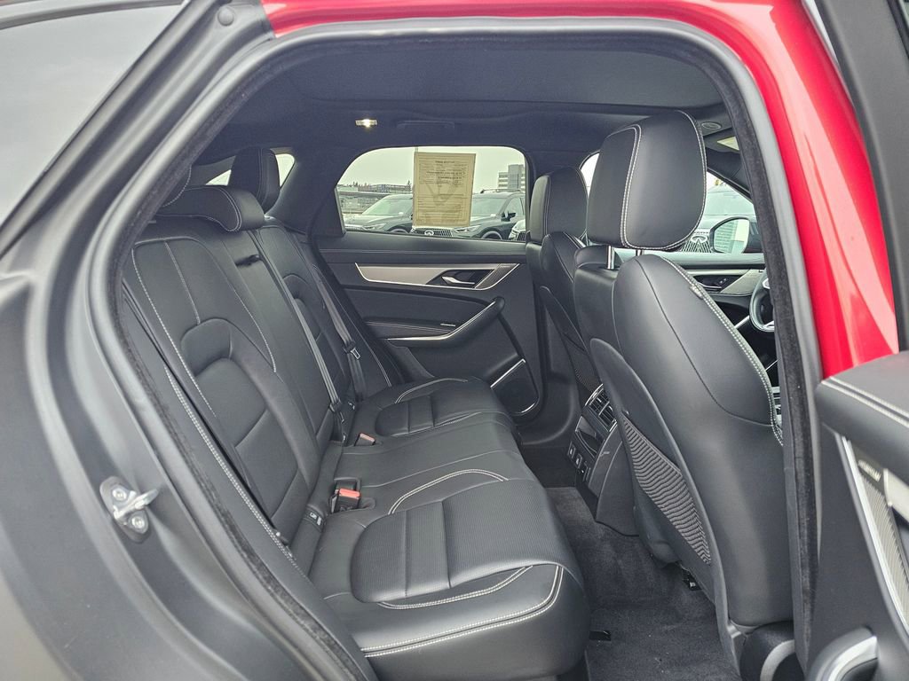 Used 2024 Jaguar F-PACE R-Dynamic S image 13