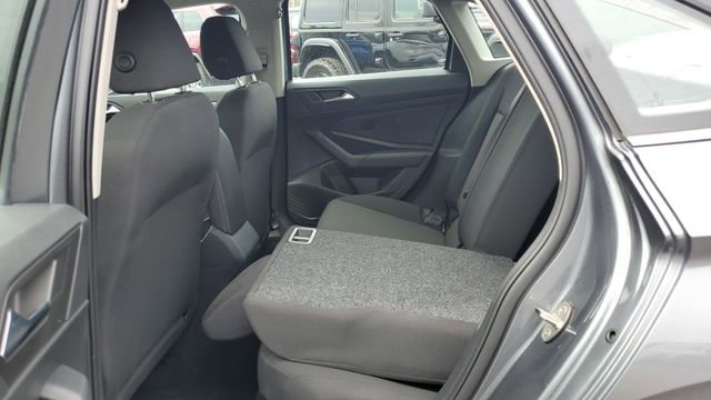 Used 2019 Volkswagen Jetta S w/ Driver Assistance Package image 17