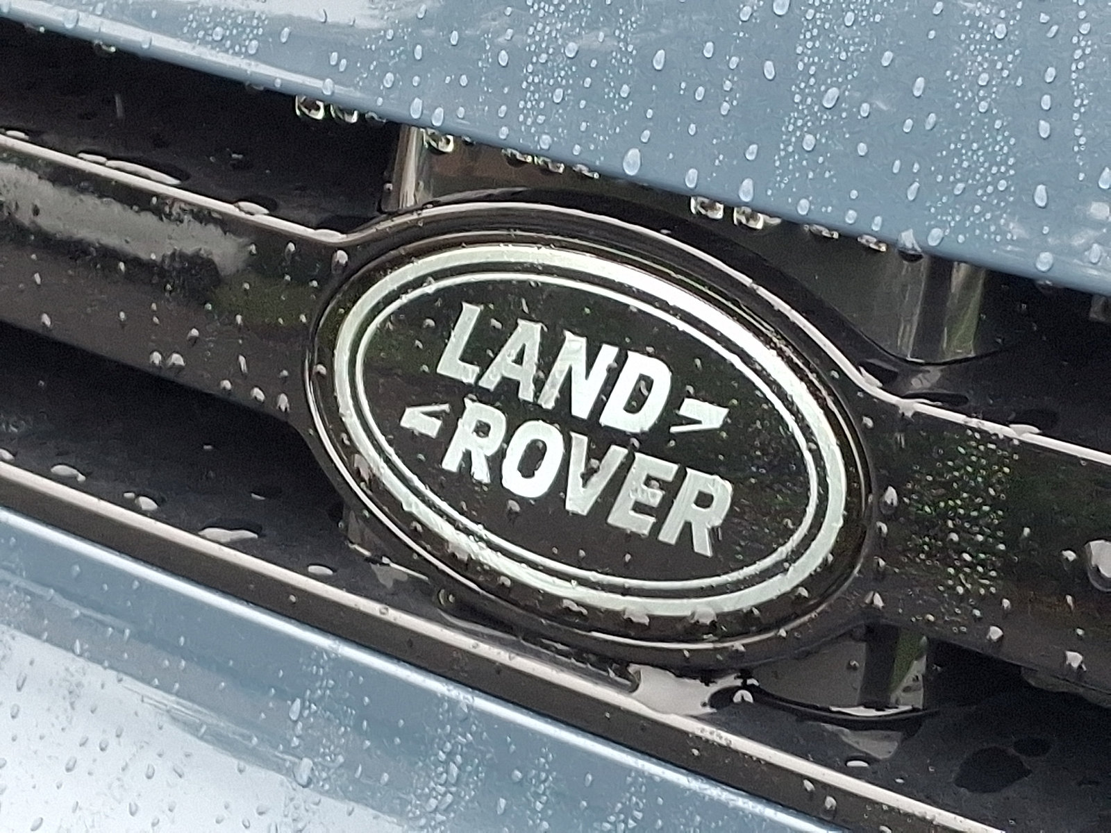 New 2026 Land Rover Defender 110 X-Dynamic SE AWD/4WD image 19