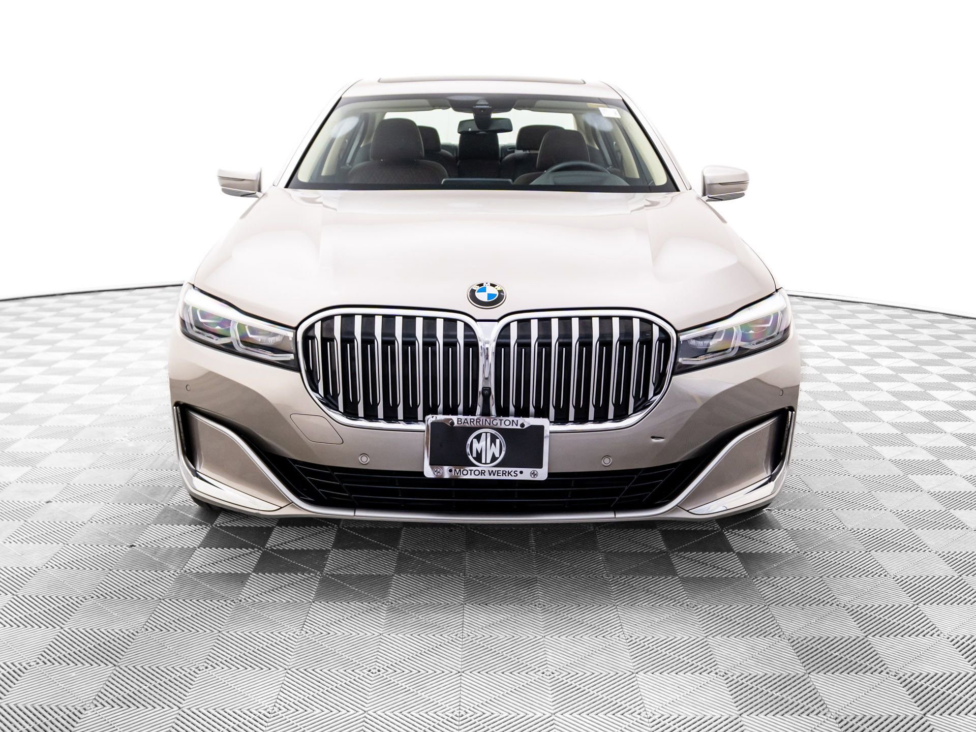 Certified 2022 BMW 750i xDrive w/ Executive Package image 9