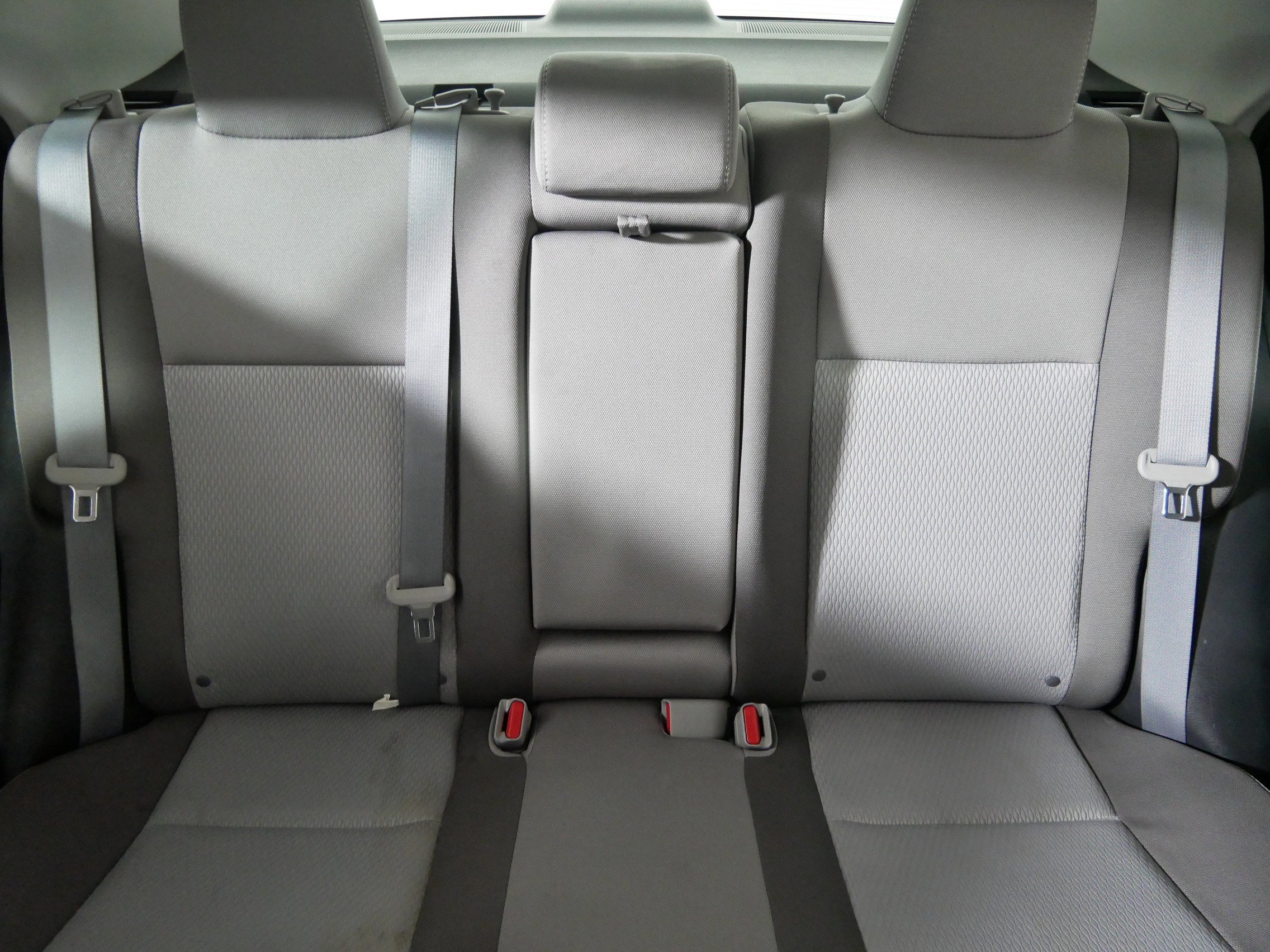 Used 2017 Toyota Corolla LE image 13