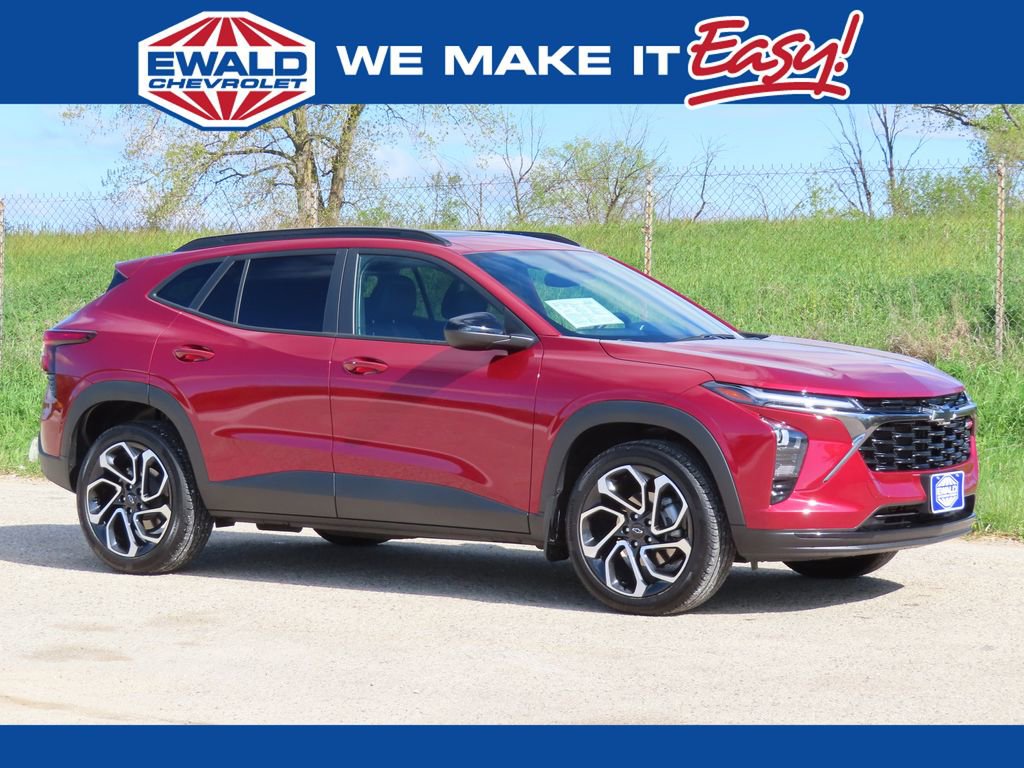 Used 2025 Chevrolet Trax RS w/ Sunroof Package