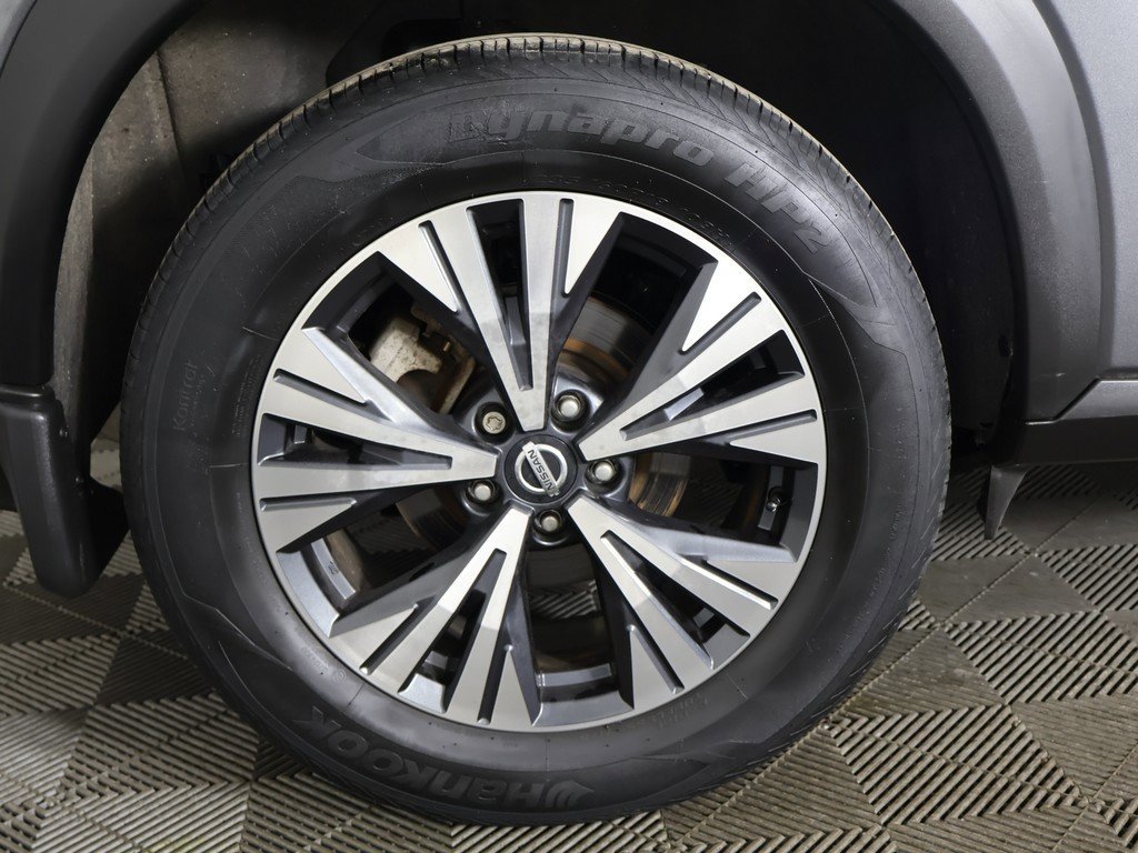 Used 2021 Nissan Rogue SV w/ Premium Package image 21