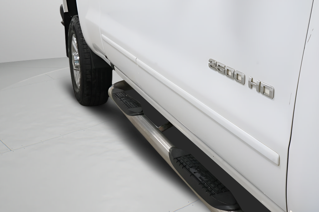 Used 2017 Chevrolet Silverado 2500 LT w/ LT Convenience Package AWD/4WD image 29