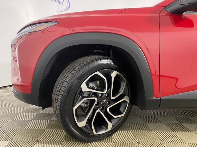Certified 2026 Chevrolet Trax RS w/ Driver Confidence Package FWD image 30