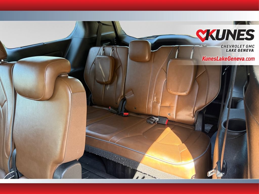 Used 2018 Chrysler Pacifica Limited w/ Advanced Safetytec Group FWD image 37