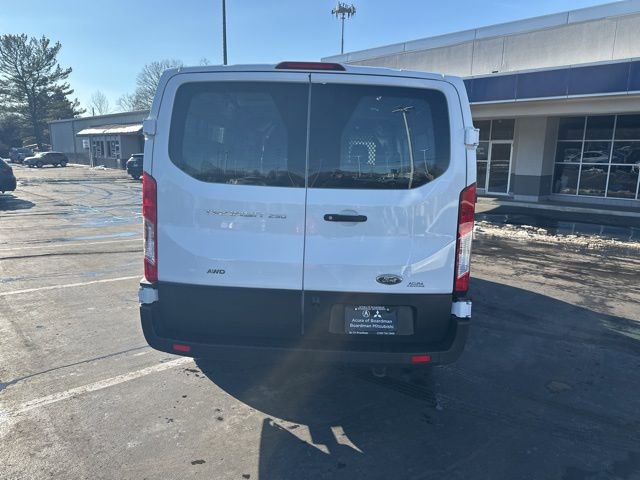 Used 2023 Ford Transit 250 Low Roof AWD w/ Exterior Upgrade Package image 4
