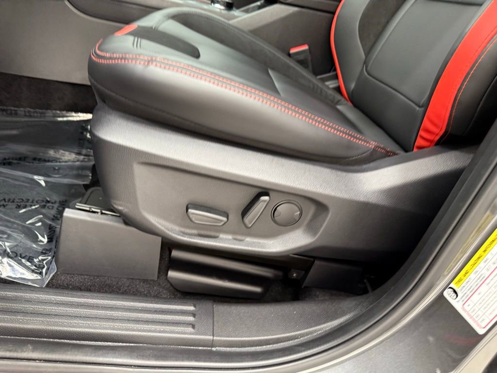 New 2025 Ford Ranger Raptor image 13