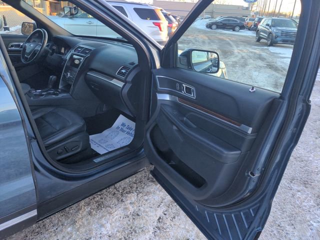 Certified 2019 Ford Explorer Limited AWD/4WD image 19