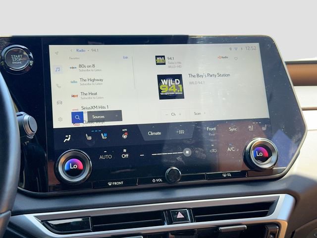 Used 2025 Lexus RX 350 Premium w/ Accessory Package (Z1) FWD image 33