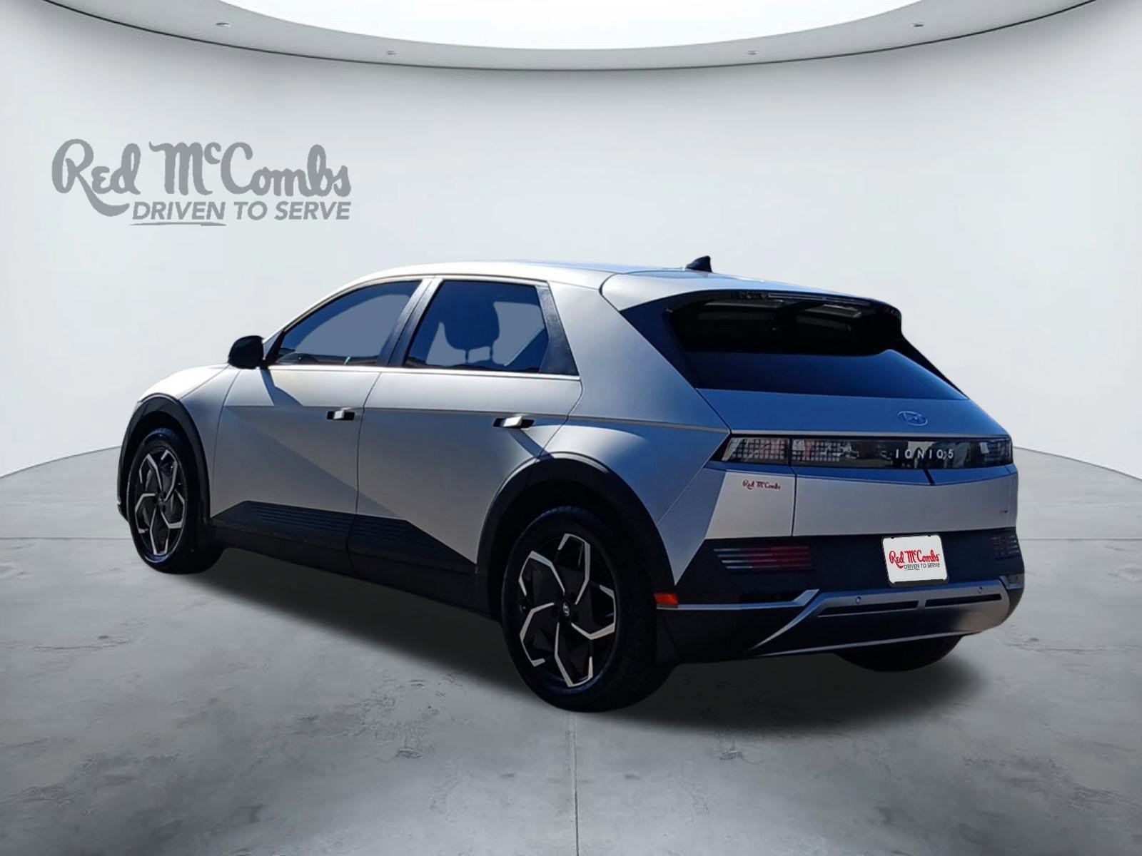 Used 2024 Hyundai Ioniq 5 SEL image 3