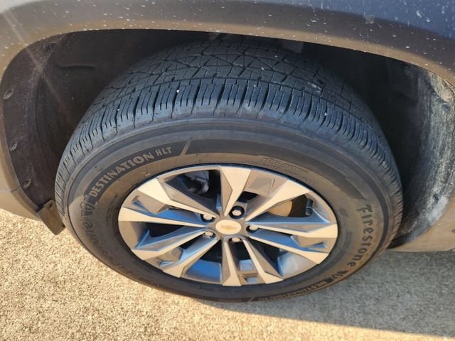 Used 2026 Chevrolet Equinox LT FWD image 8