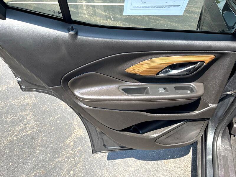 Used 2019 GMC Terrain SLE w/ Driver Convenience Package image 28