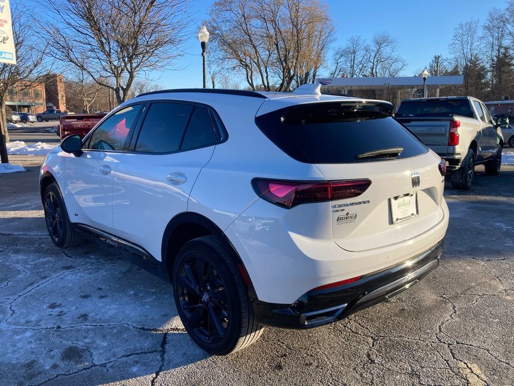 Certified 2025 Buick Envision Sport Touring image 5