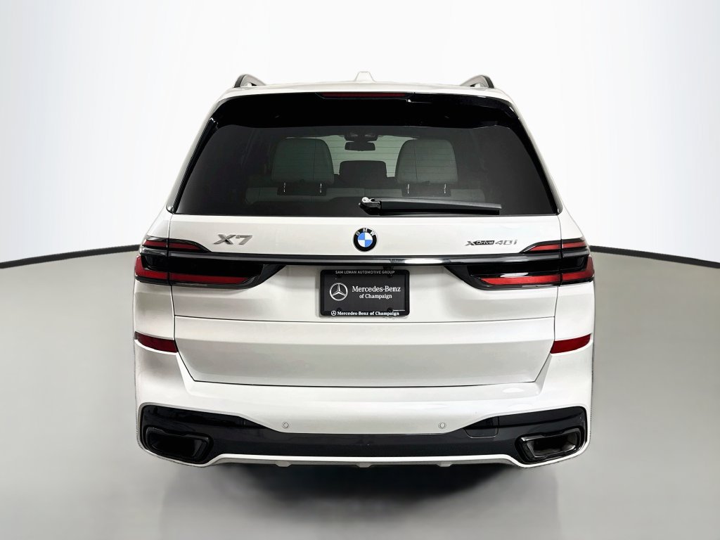 Used 2026 BMW X7 xDrive40i AWD/4WD image 6
