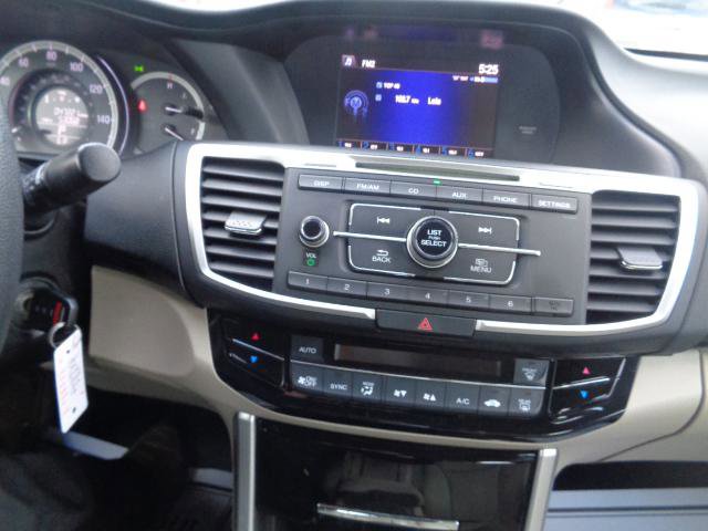 Used 2016 Honda Accord LX image 35