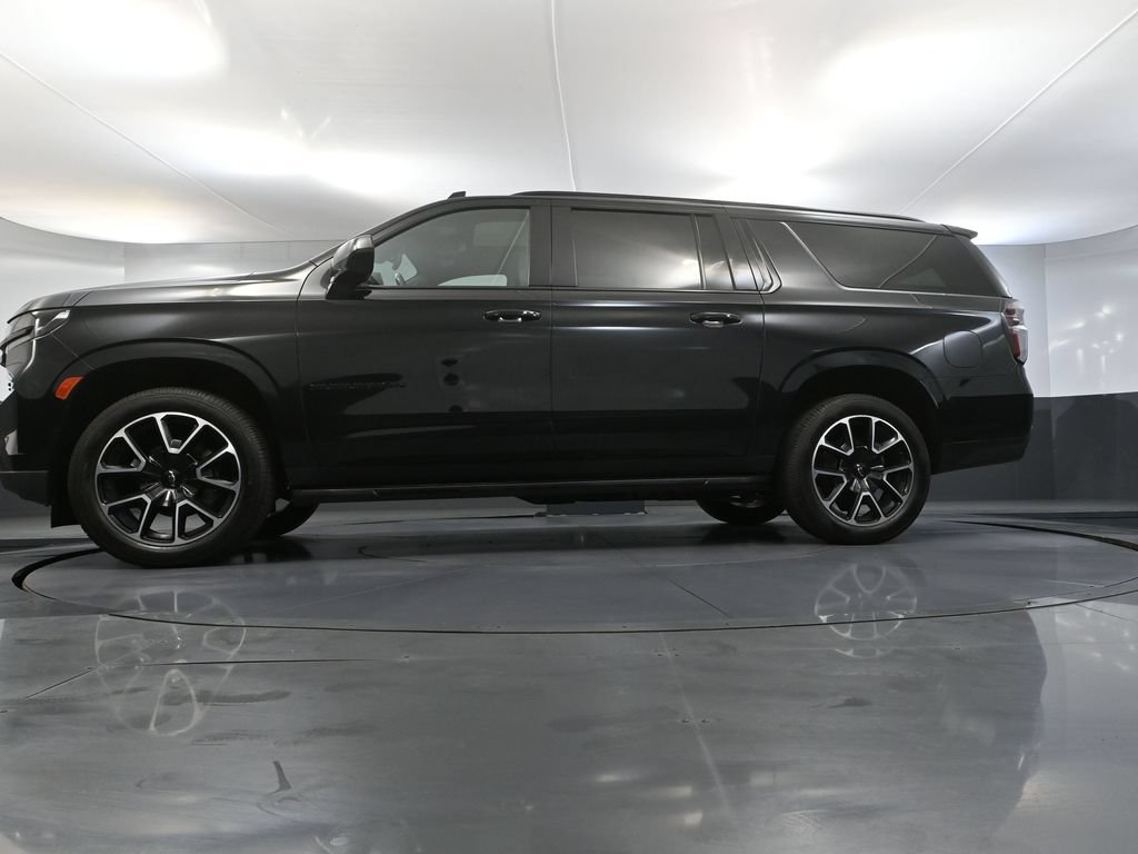Used 2023 Chevrolet Suburban RST AWD/4WD image 60