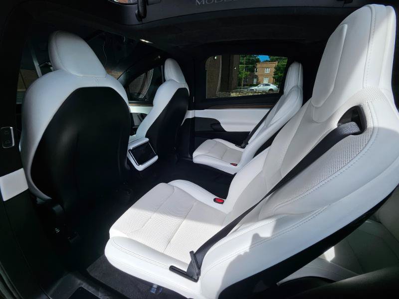 Used 2022 Tesla Model X AWD/4WD image 65