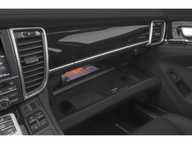 Used 2015 Porsche Panamera GTS AWD/4WD image 17