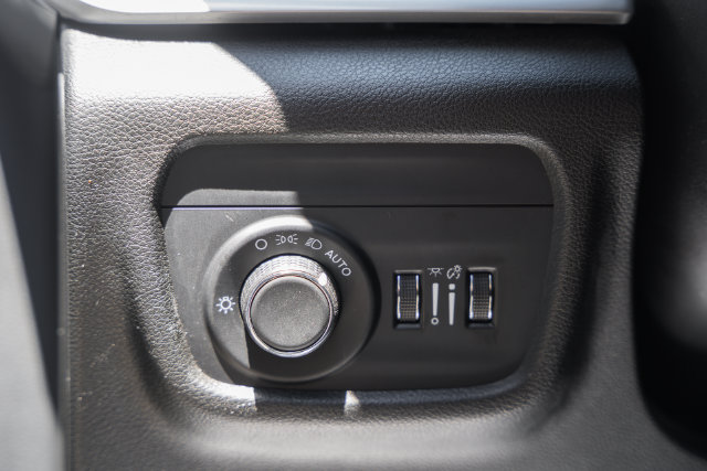 Used 2023 Jeep Grand Cherokee L Laredo AWD/4WD image 48