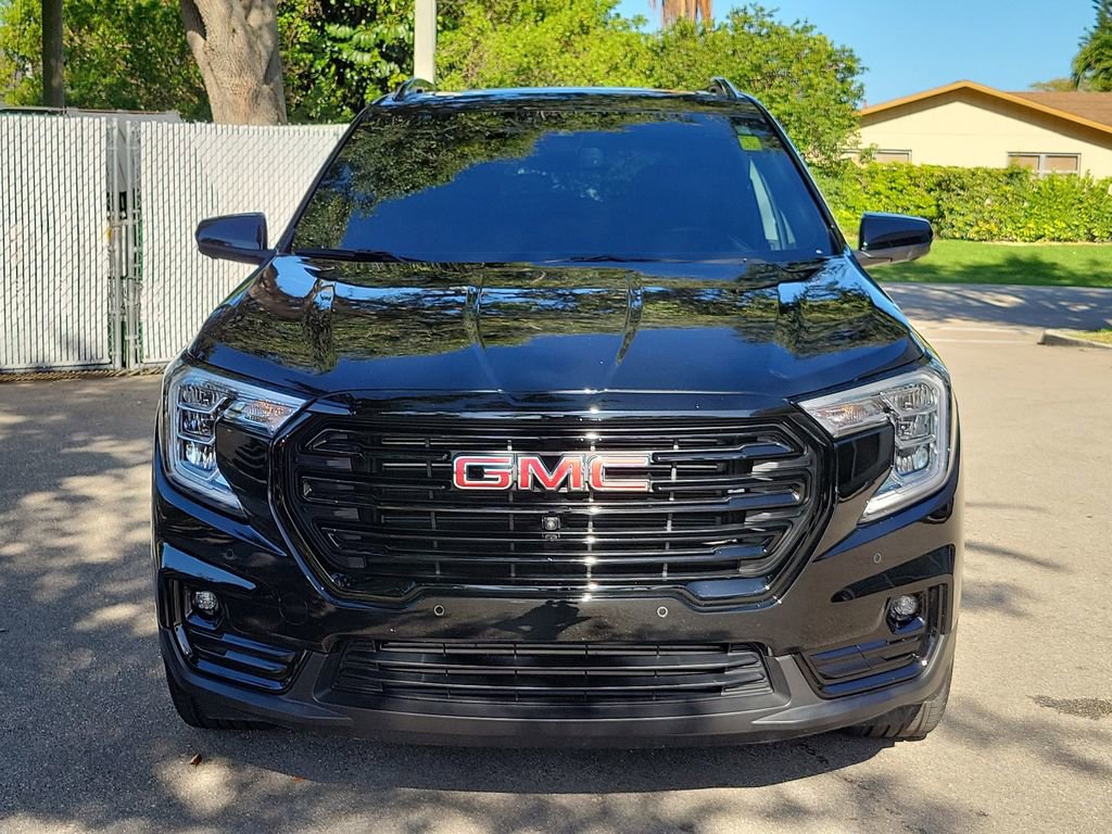 Certified 2023 GMC Terrain SLT w/ Tech Package FWD image 8