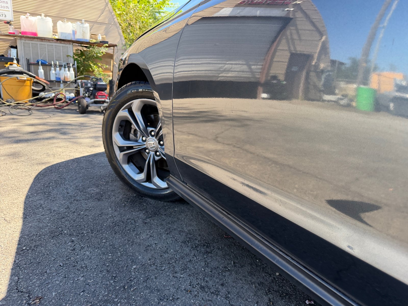 Used 2023 Honda Accord EX image 30