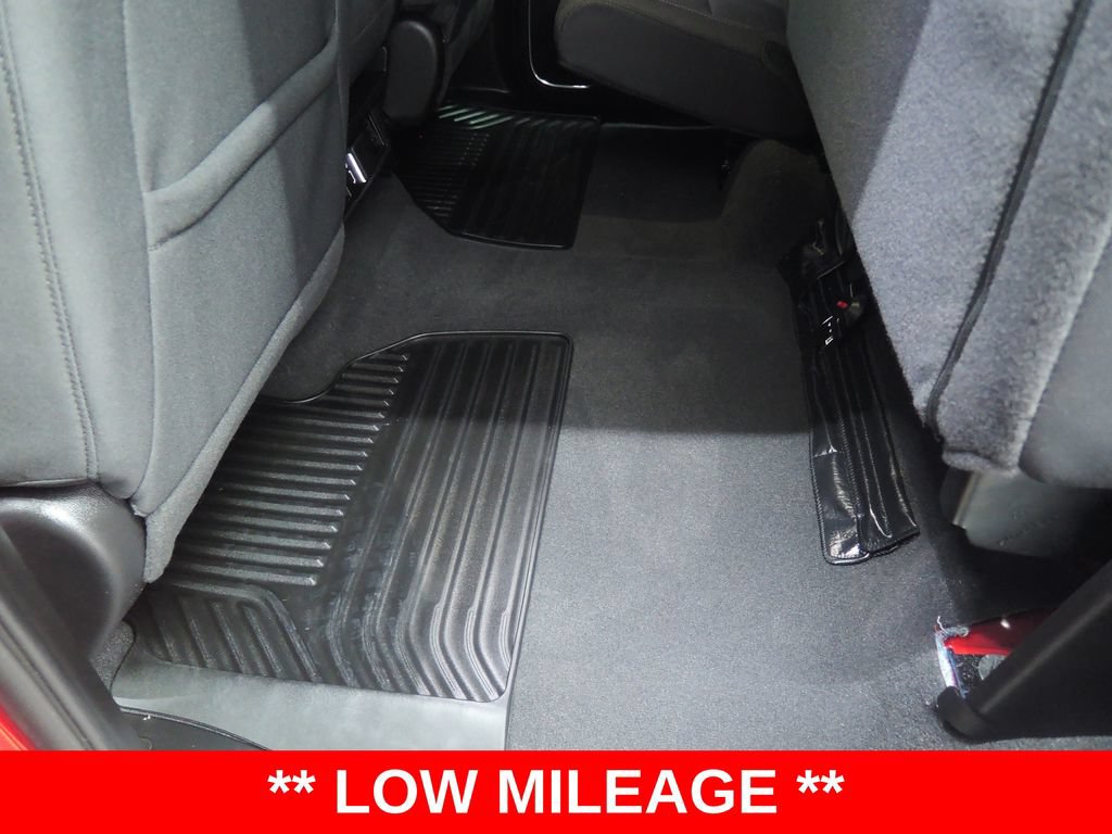 Used 2025 Chevrolet Silverado 1500 LT AWD/4WD image 29