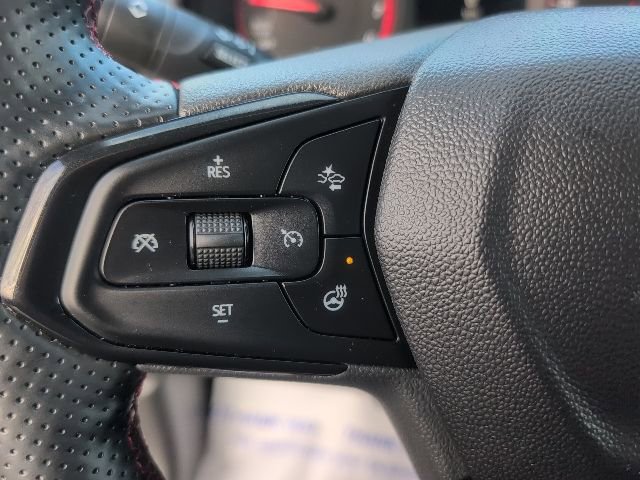 Used 2024 Chevrolet Trax RS FWD image 22