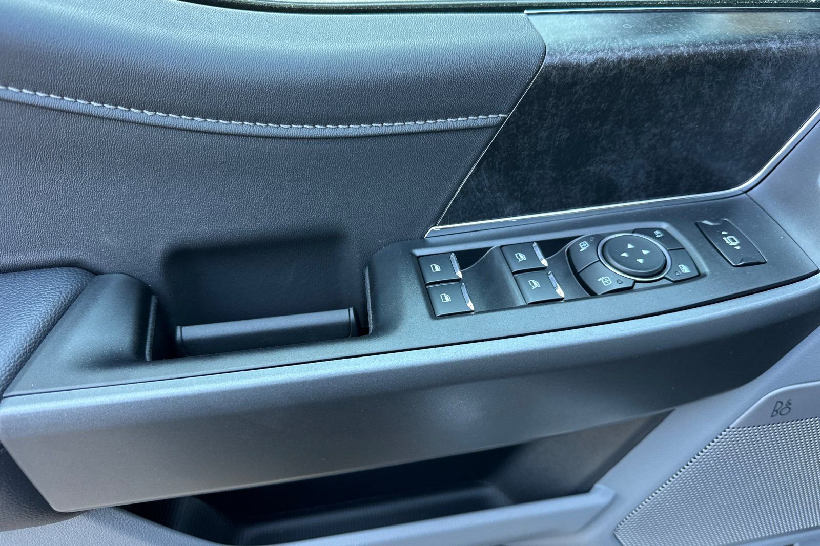 New 2026 Ford F250 XLT w/ XLT Premium Package image 10