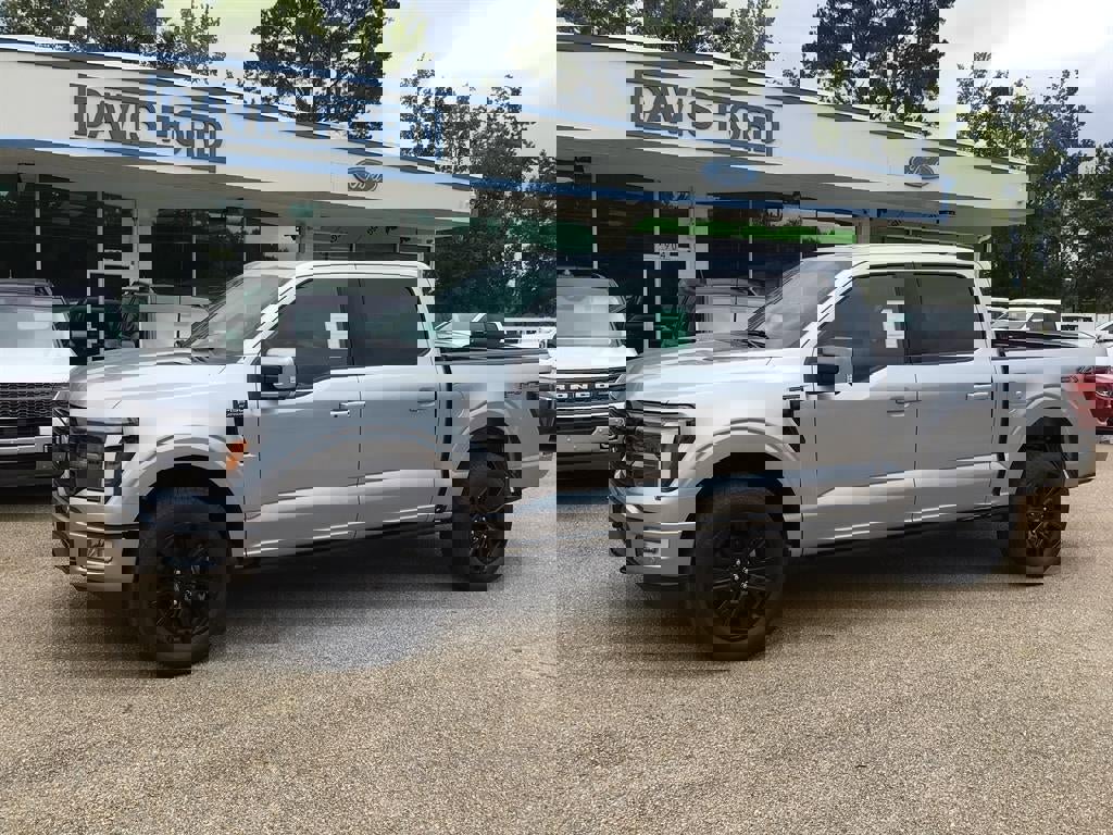 New 2025 Ford F150 Platinum w/ FX4 Off-Road Package image 3