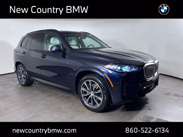 Used 2025 BMW X5 xDrive40i w/ M Sport Package AWD/4WD image 9