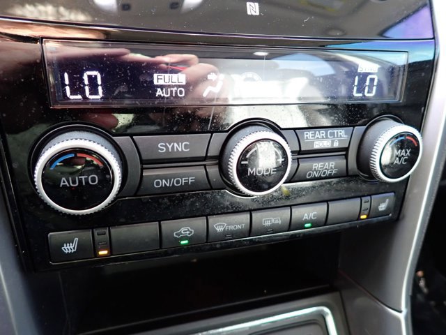 Used 2021 Subaru Ascent Premium w/ Convenience Package image 21