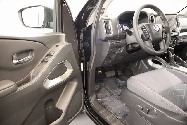 New 2026 Nissan Frontier SV w/ SV Convenience Package AWD/4WD image 8